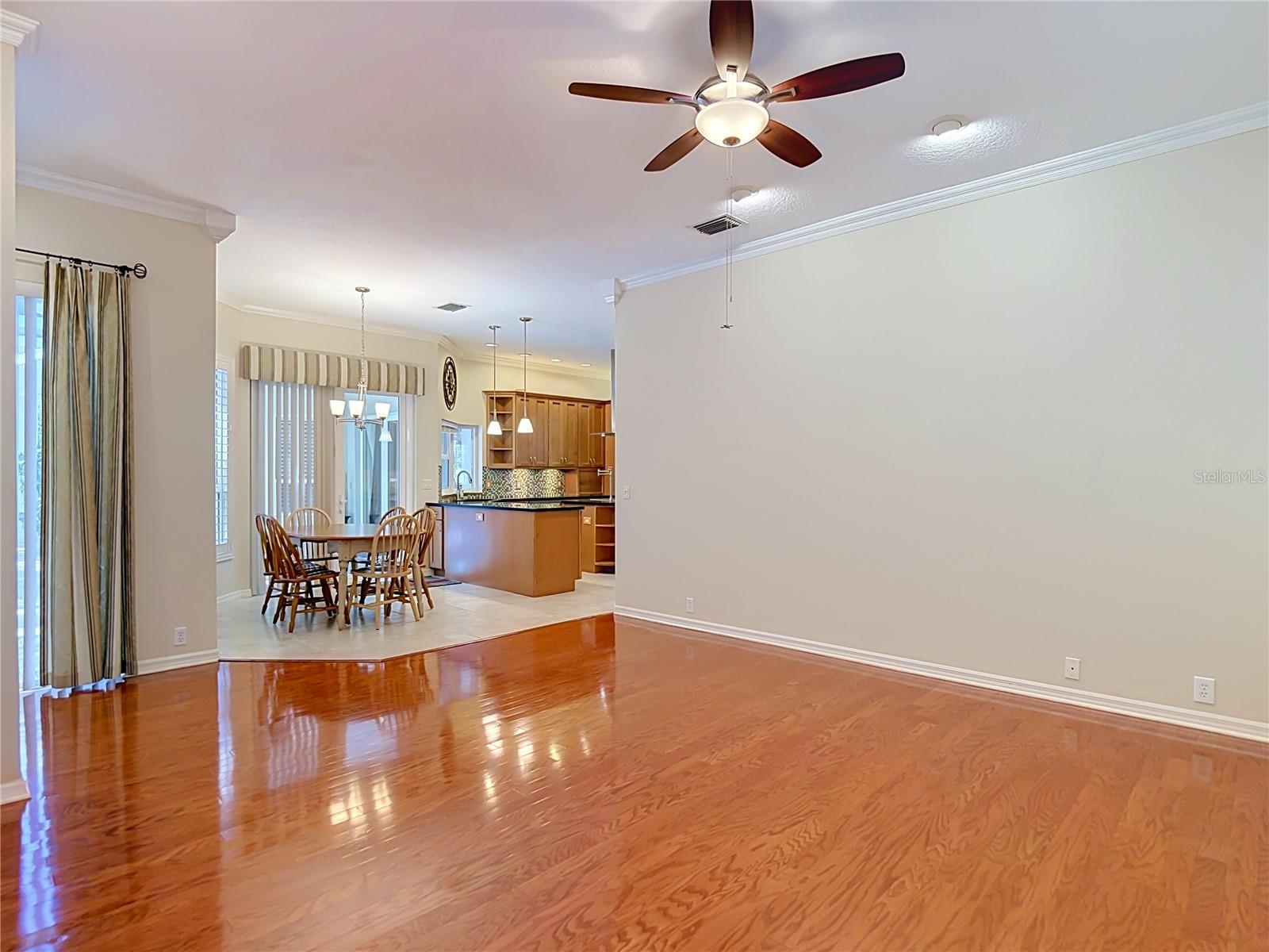 15903 Brockway Pl Property Photo 29