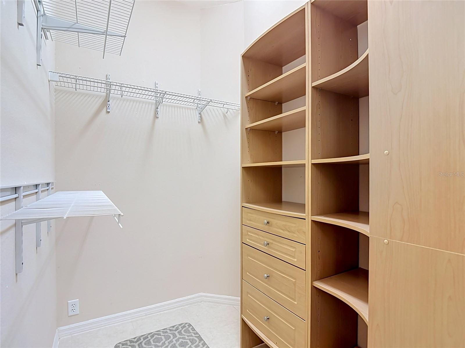 15903 Brockway Pl Property Photo 35