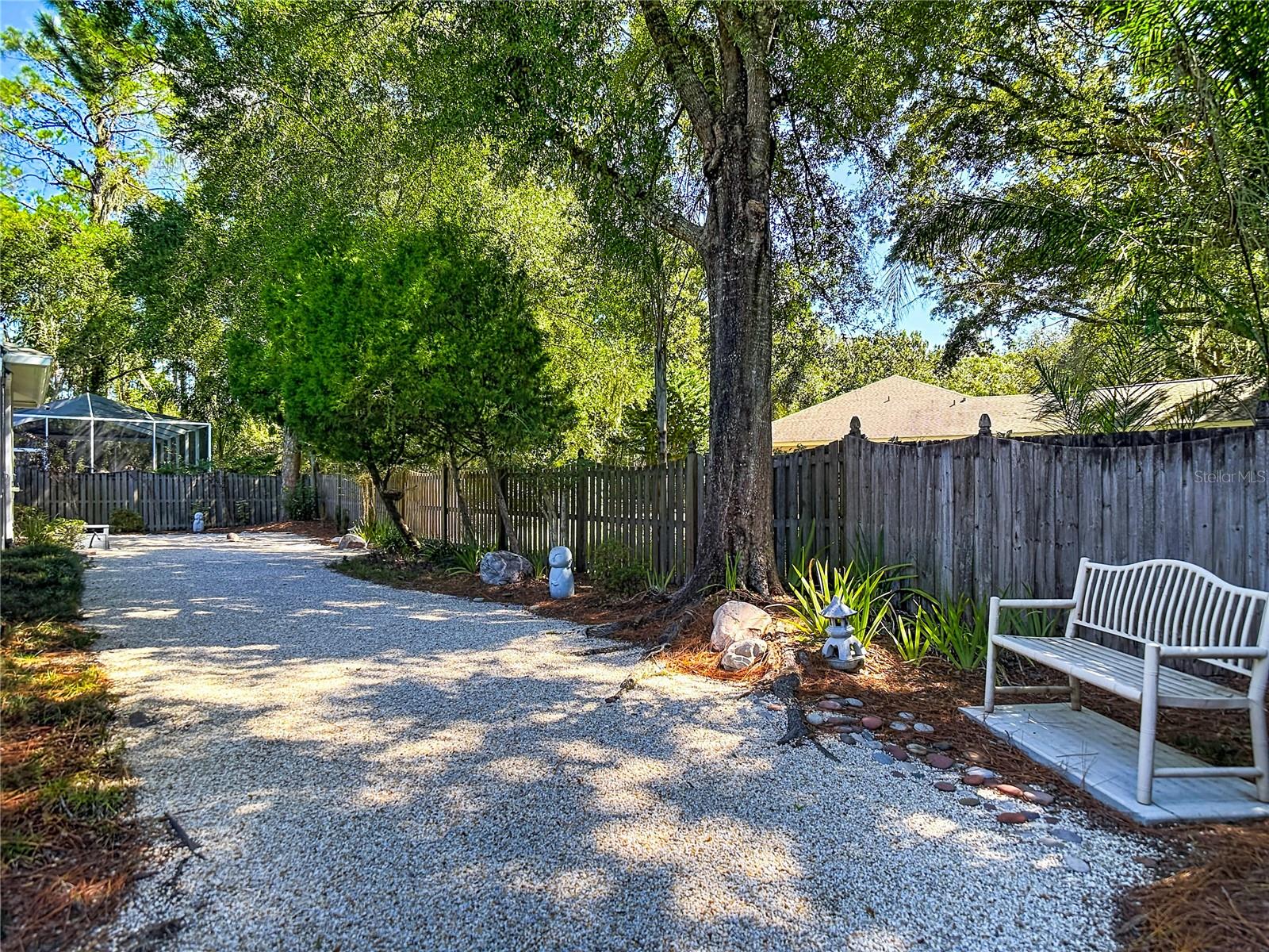 15903 Brockway Pl Property Photo 55