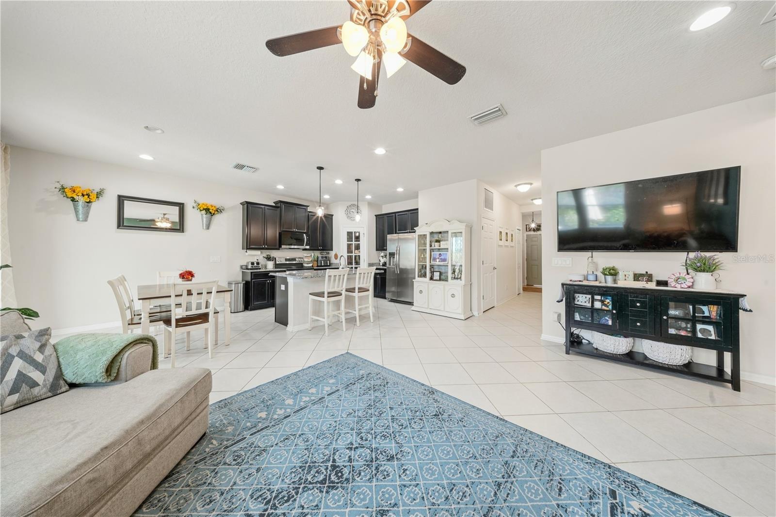 3123 Mela Ct Property Photo 4