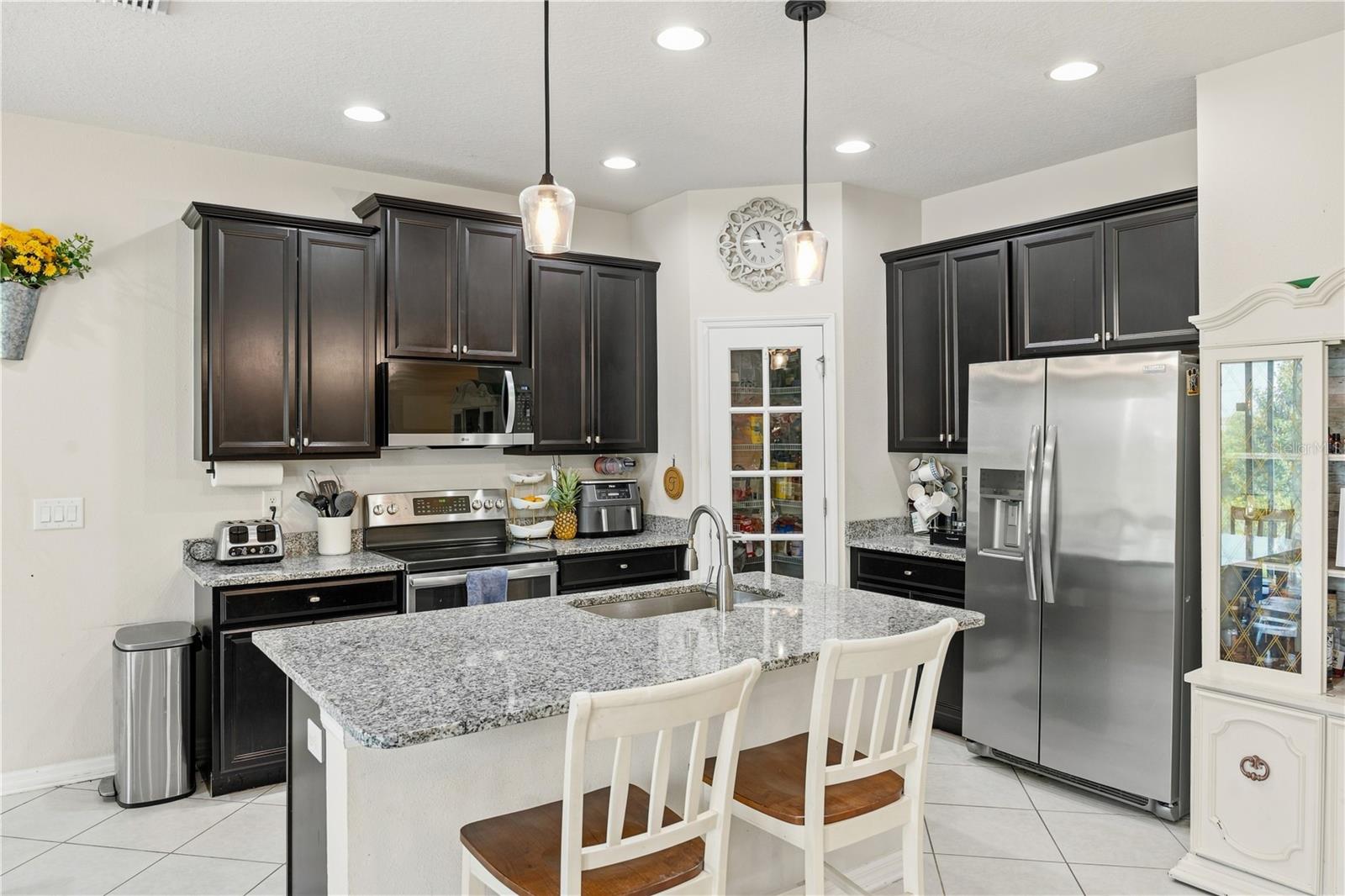 3123 Mela Ct Property Photo 6