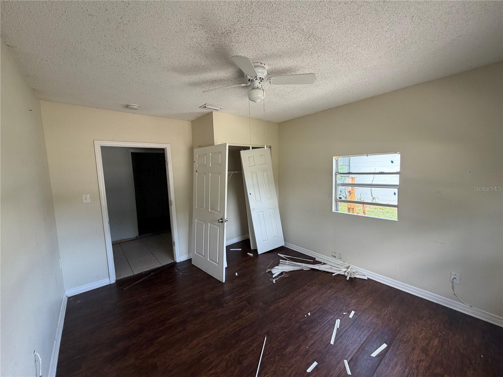 912 Skyview Dr Property Photo 16