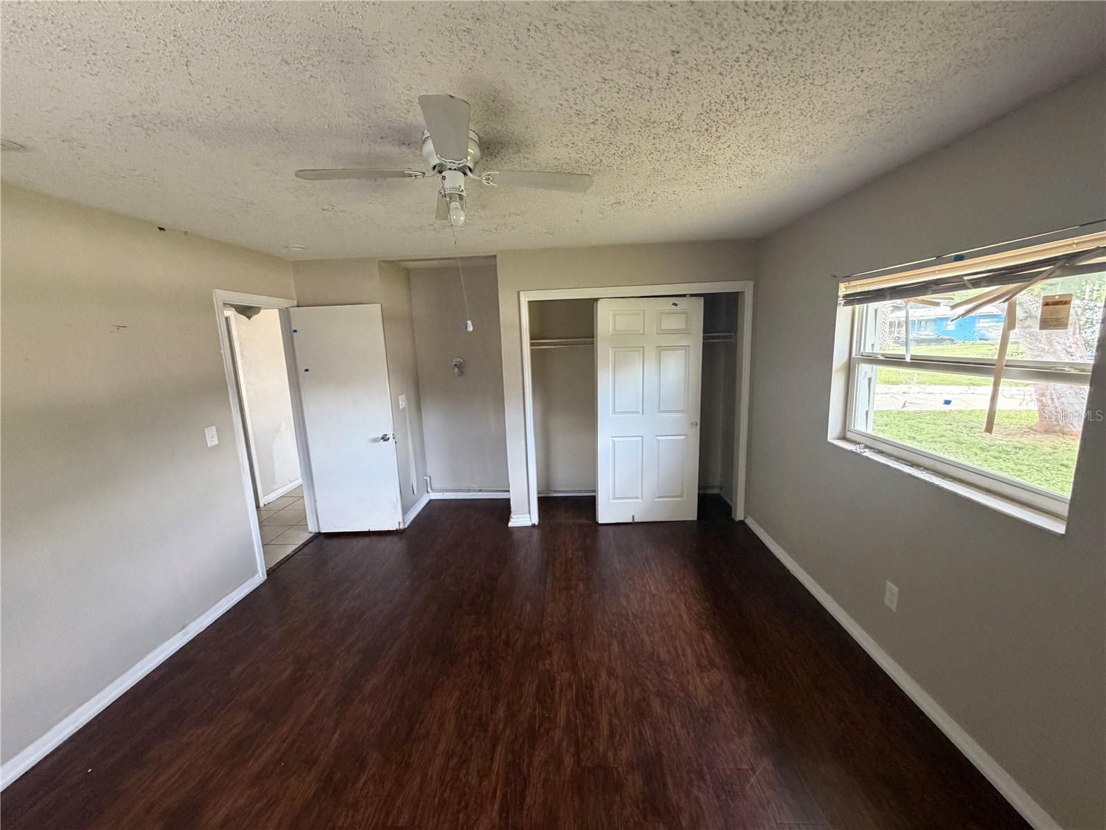 912 Skyview Dr Property Photo 22