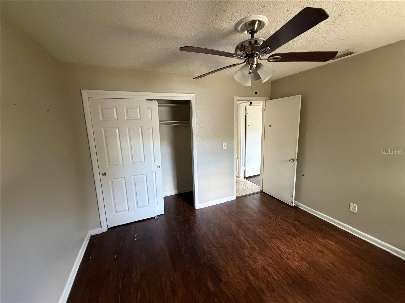 912 Skyview Dr Property Photo 23