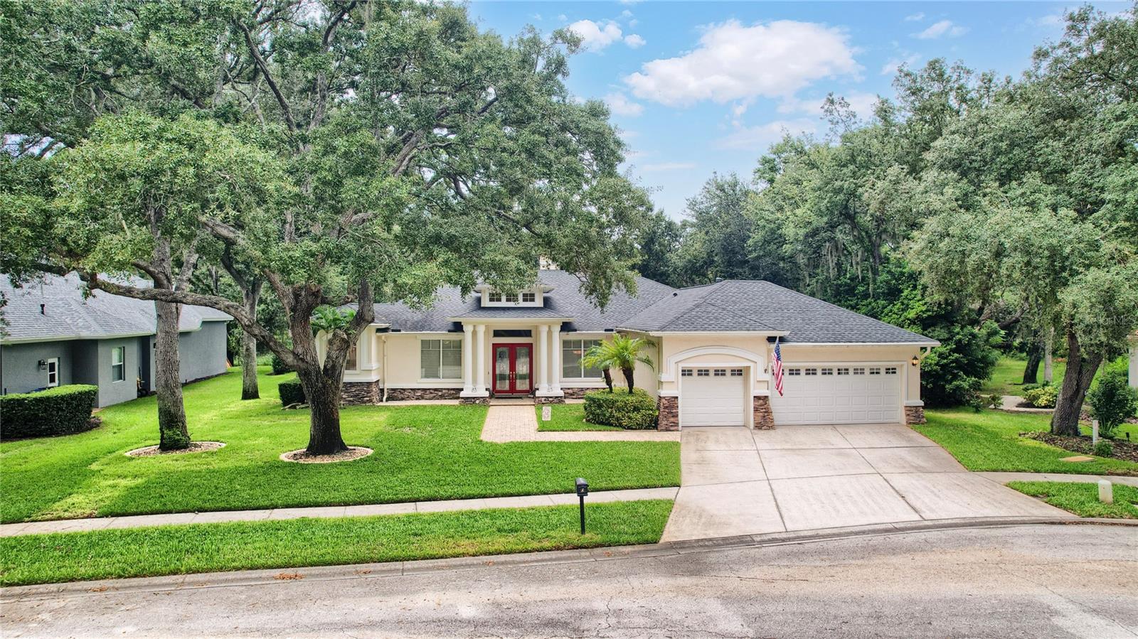 5603 Eagleglen Pl Property Photo 1