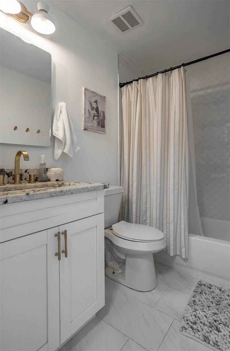 12106 Clearbrook Ct Property Photo 13