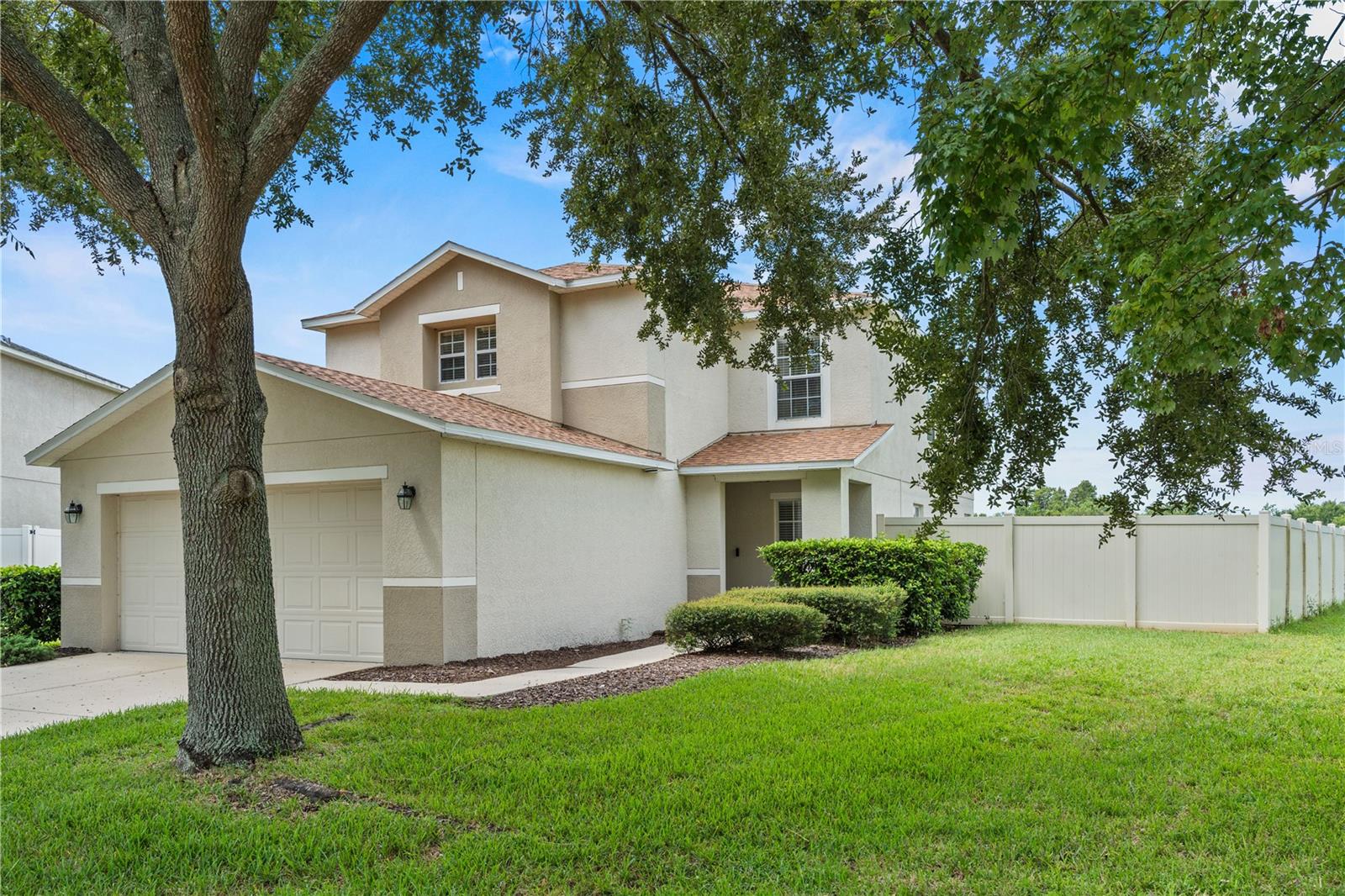 9515 Simeon Dr Property Photo 2