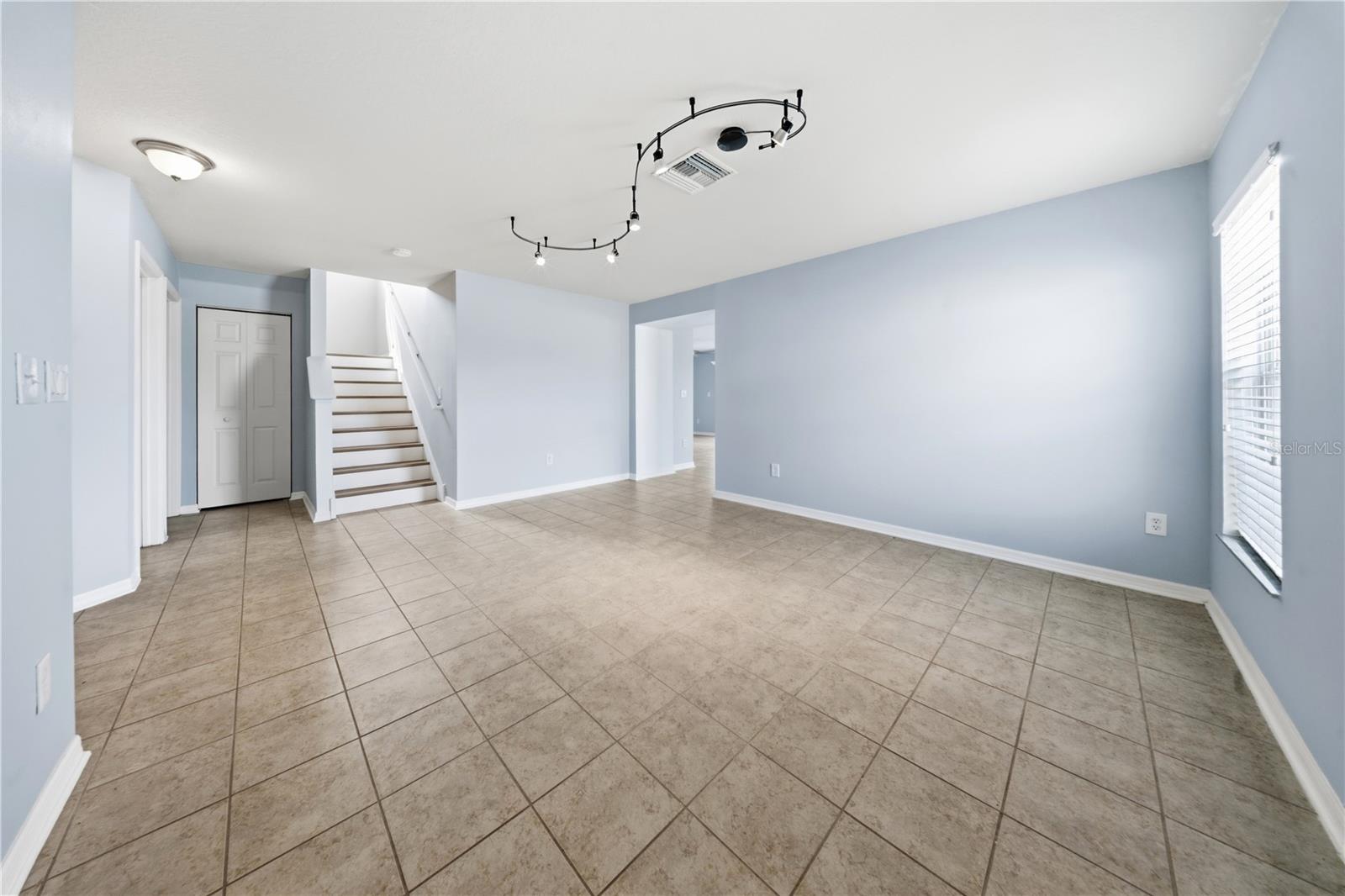 9515 Simeon Dr Property Photo 8
