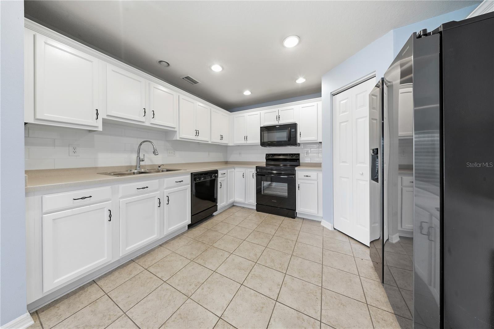 9515 Simeon Dr Property Photo 10