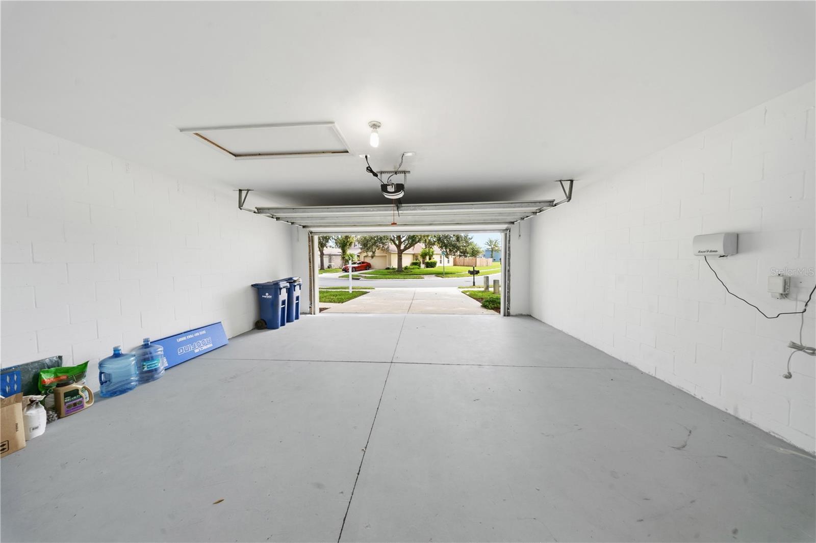 9515 Simeon Dr Property Photo 28