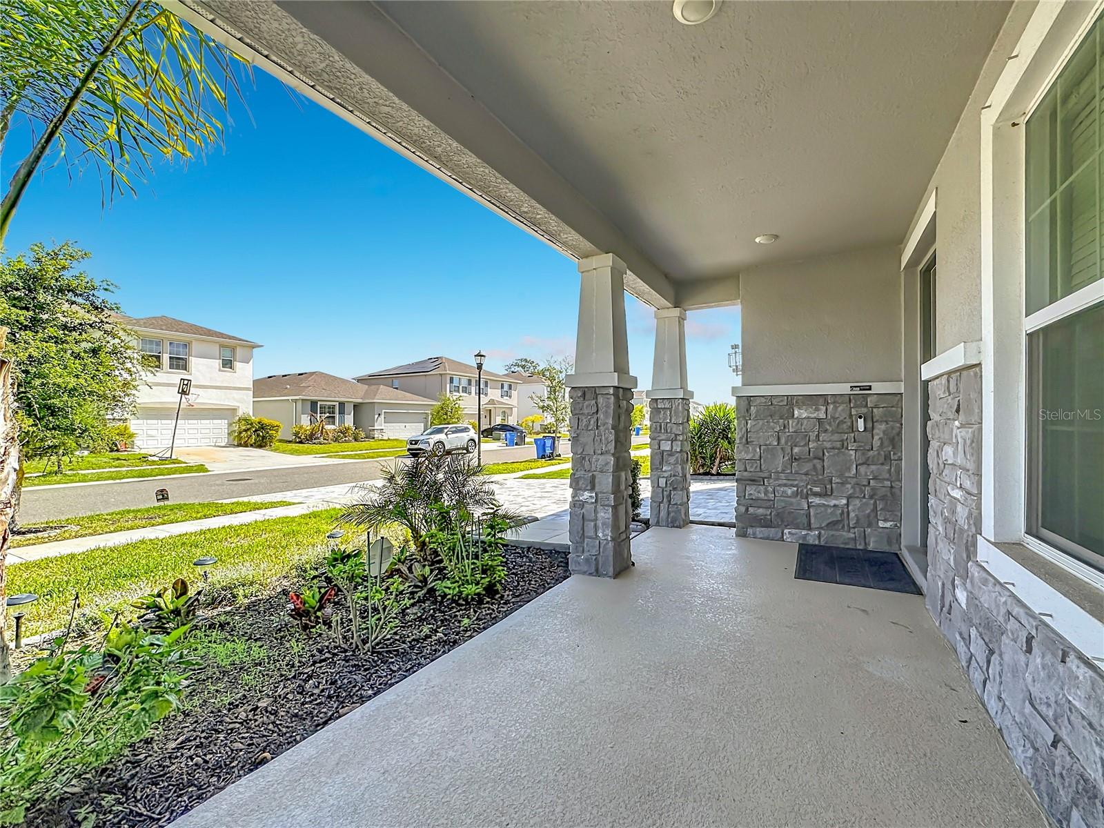 13071 Brookside Moss Dr Property Photo 3