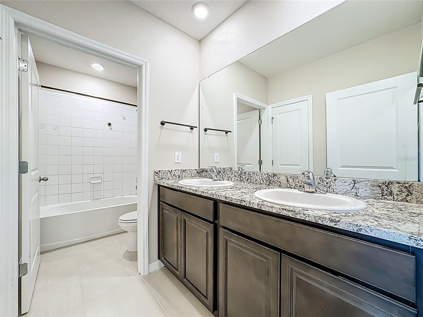 13071 Brookside Moss Dr Property Photo 32