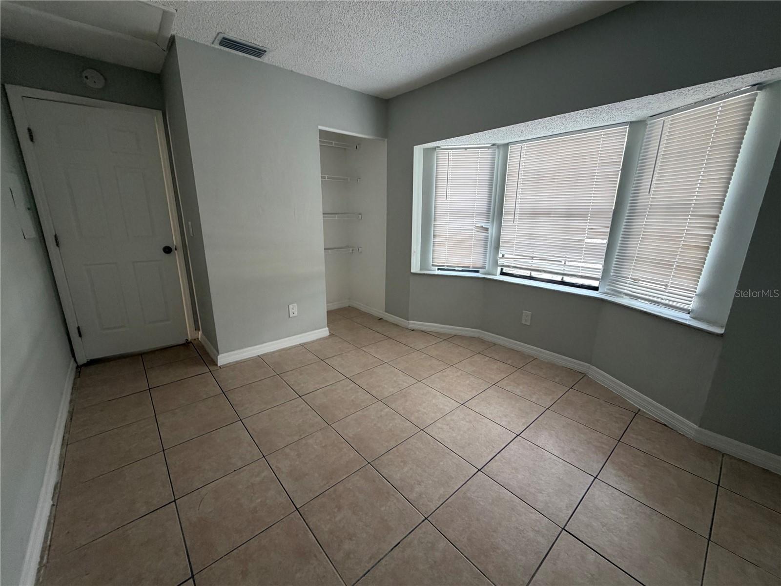 501 St. Michaels Way #504 Property Photo 8