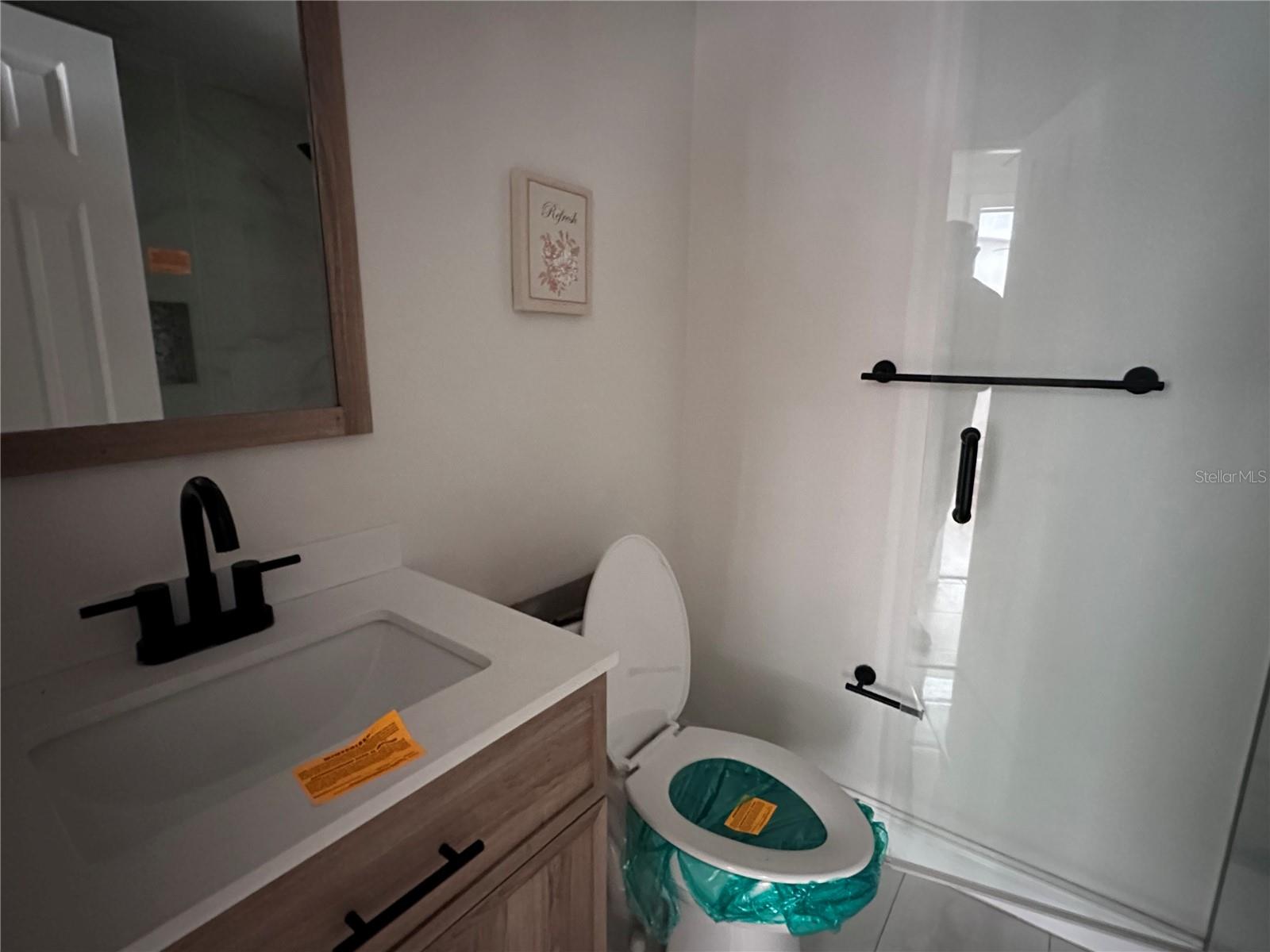 503 Broxburn Ave Property Photo 14