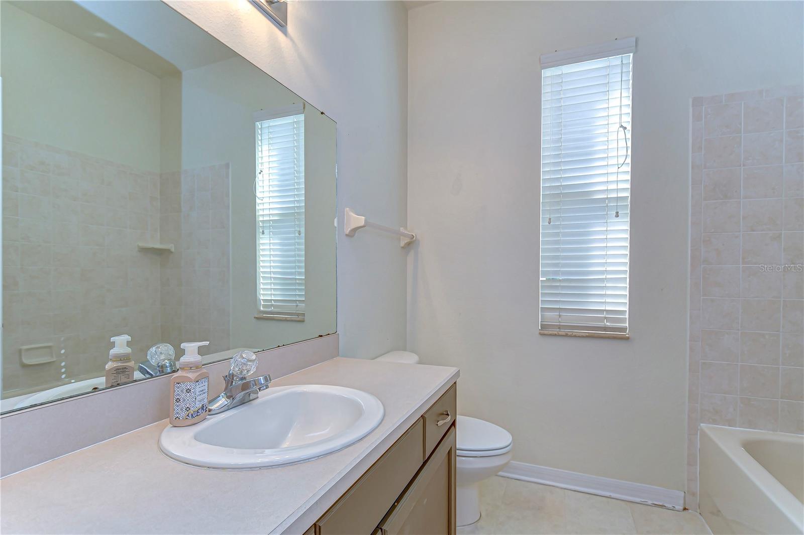 6716 Bluff Meadow Ct Property Photo 38