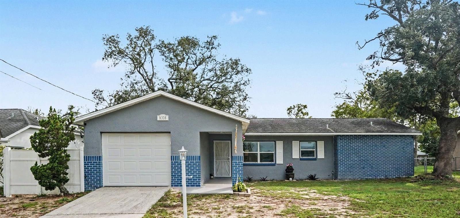 8318 Goodrich St Property Photo 1