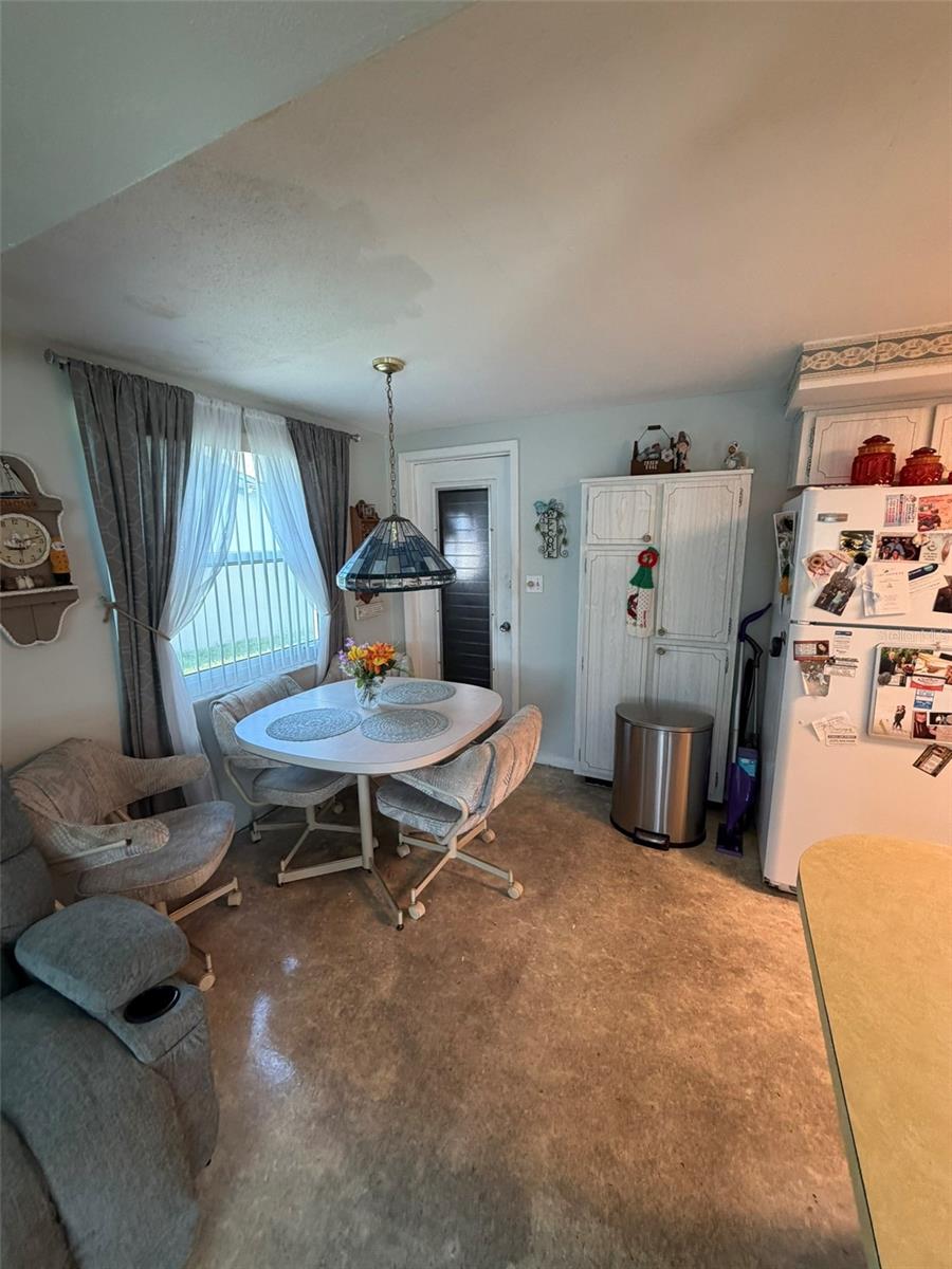 1332 Flotilla Dr Property Photo 14