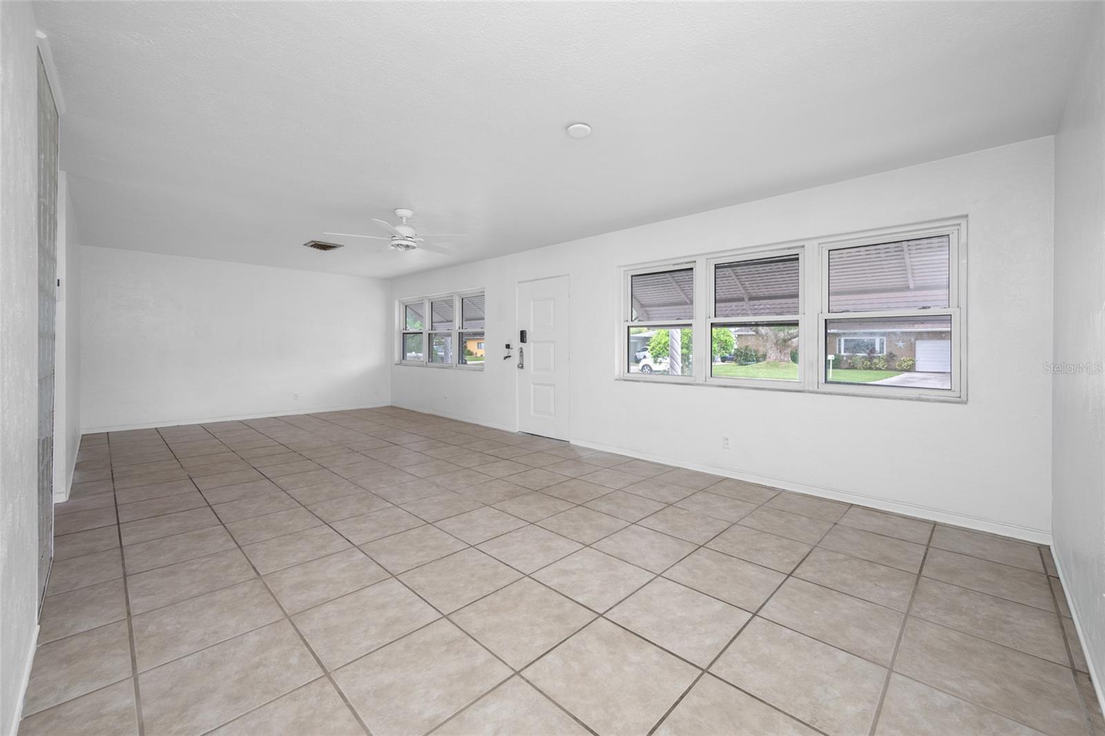 5695 Lime Way Property Photo 5