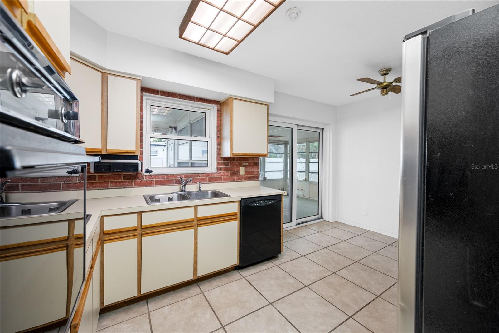 5695 Lime Way Property Photo 16