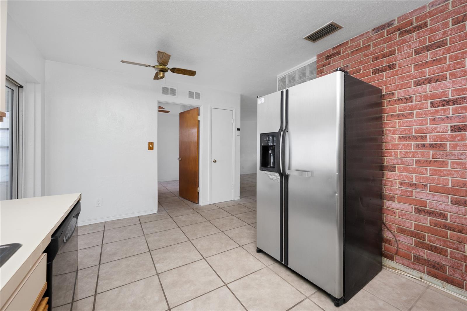 5695 Lime Way Property Photo 18