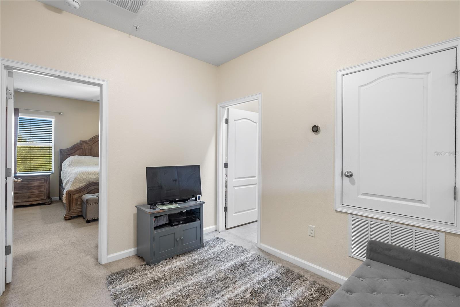 1936 Compass Flower Way Property Photo 28