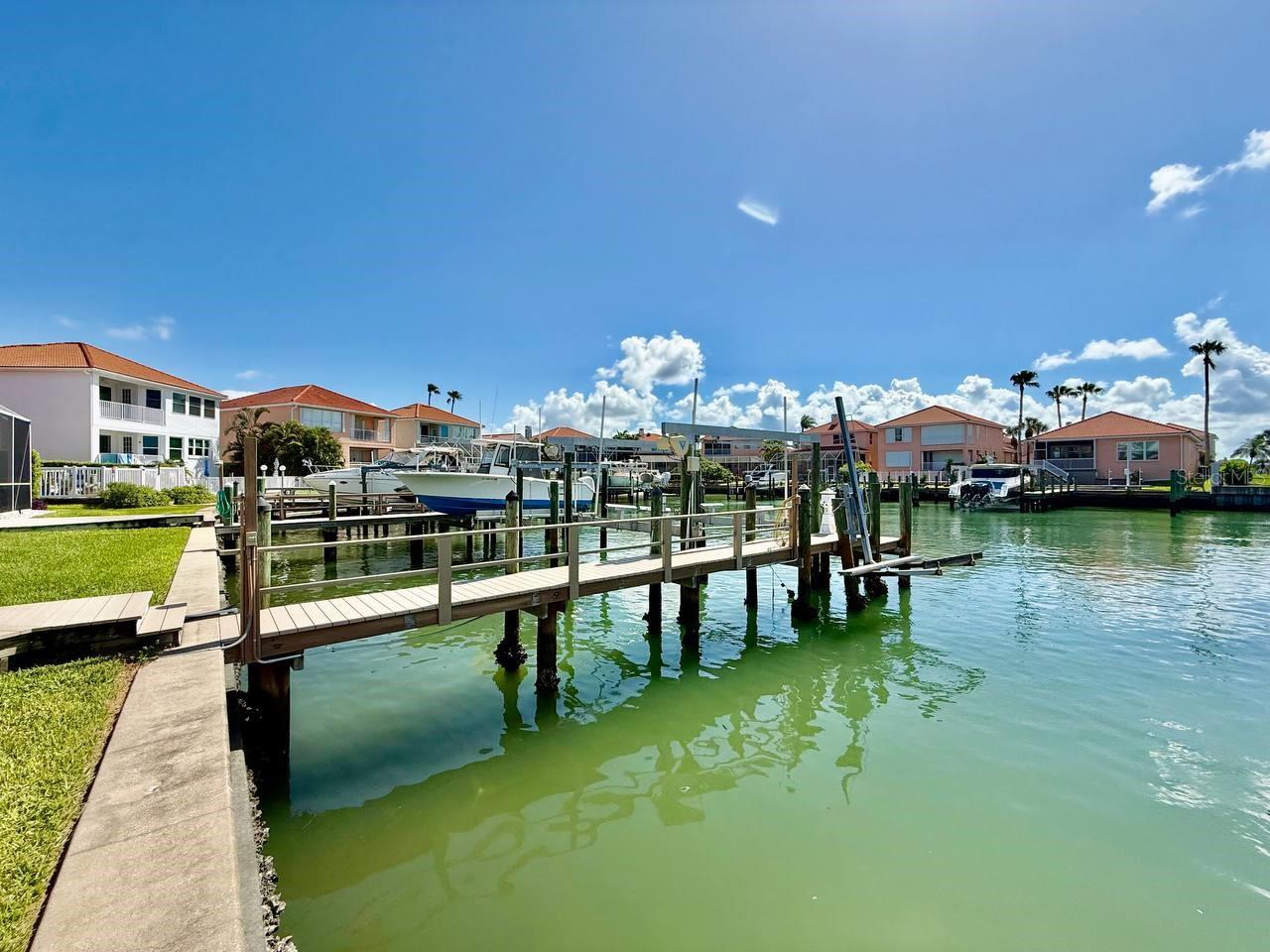 1605 Sand Key Estates Ct Property Photo 61