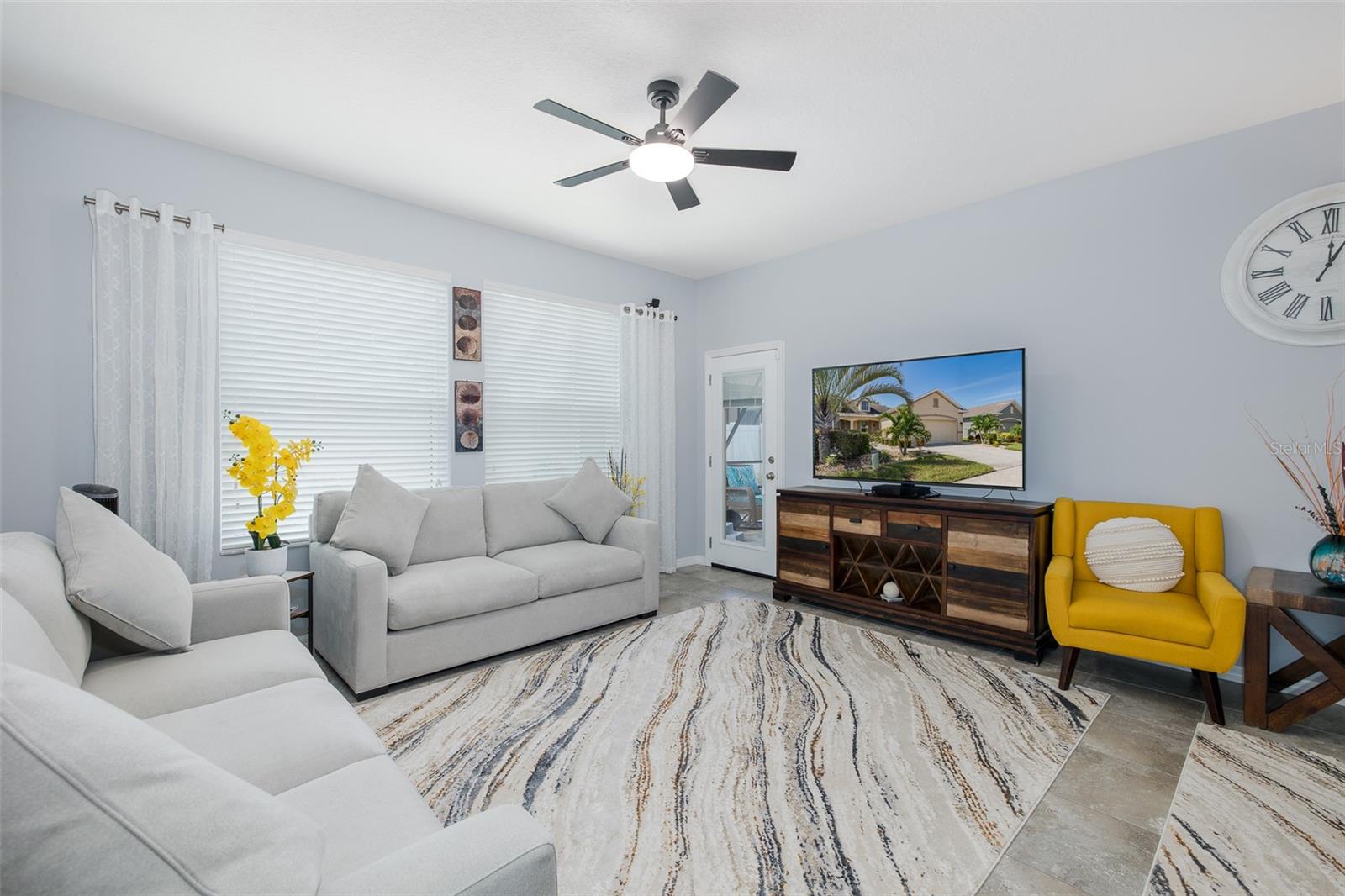 2220 Parrot Fish Dr Property Photo 12