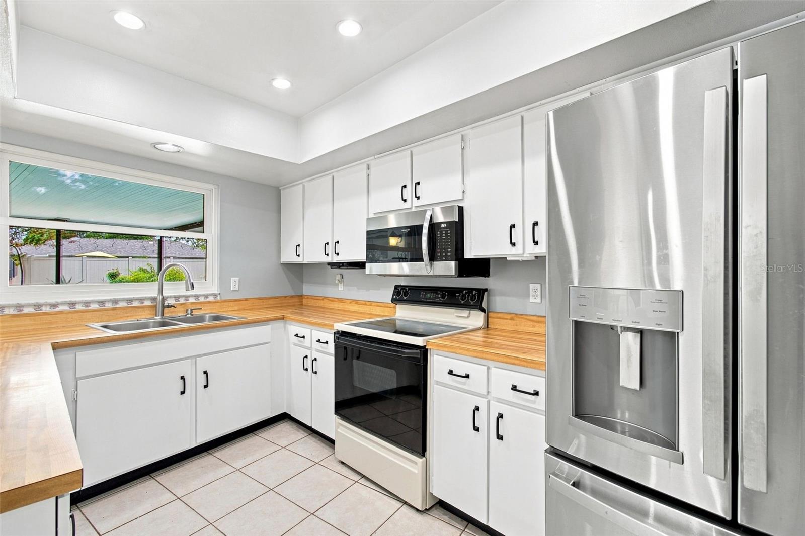 3721 Sand Pebble Dr Property Photo 11