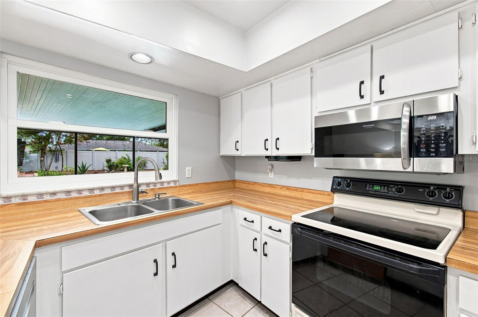 3721 Sand Pebble Dr Property Photo 15