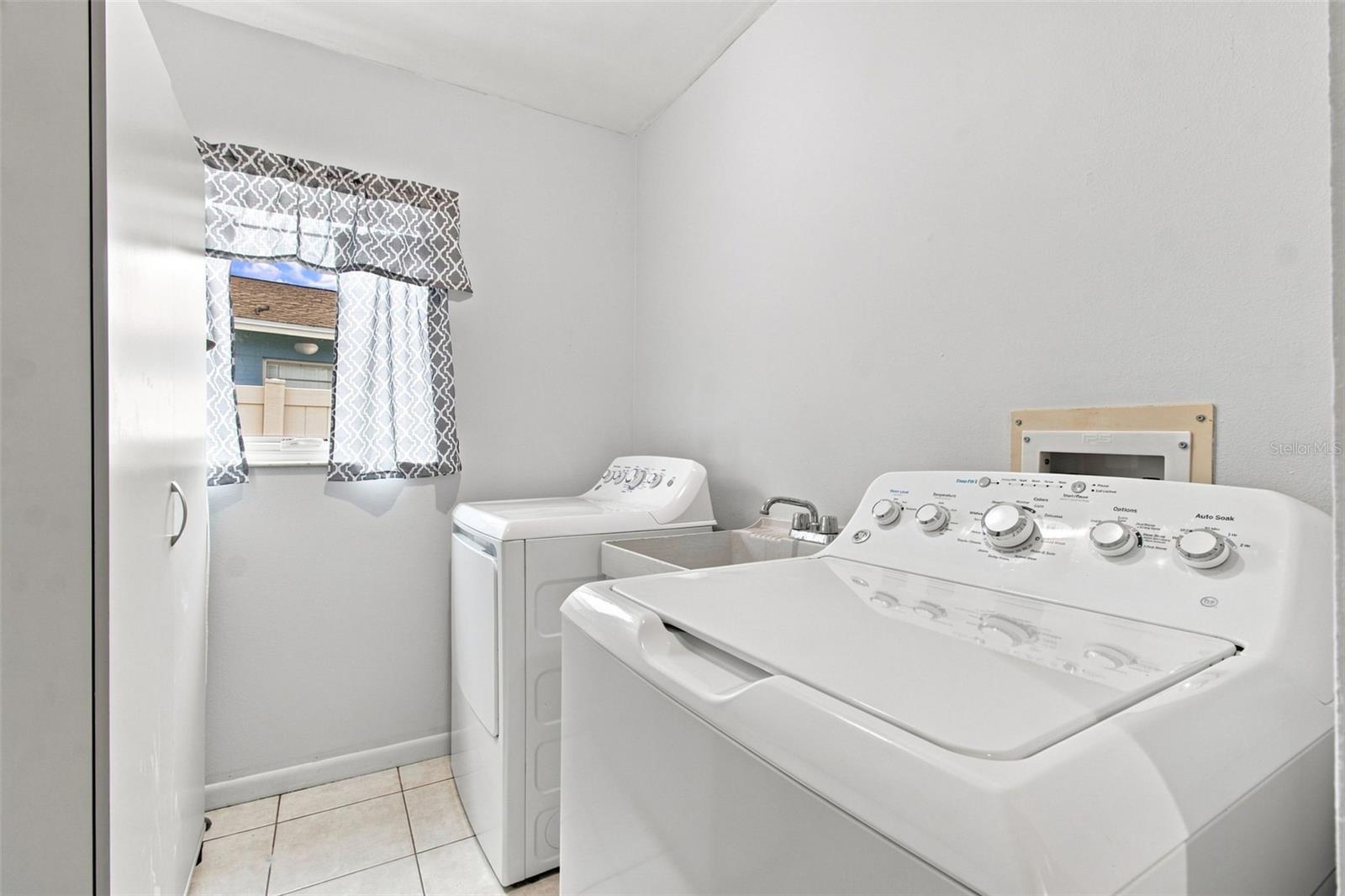 3721 Sand Pebble Dr Property Photo 41