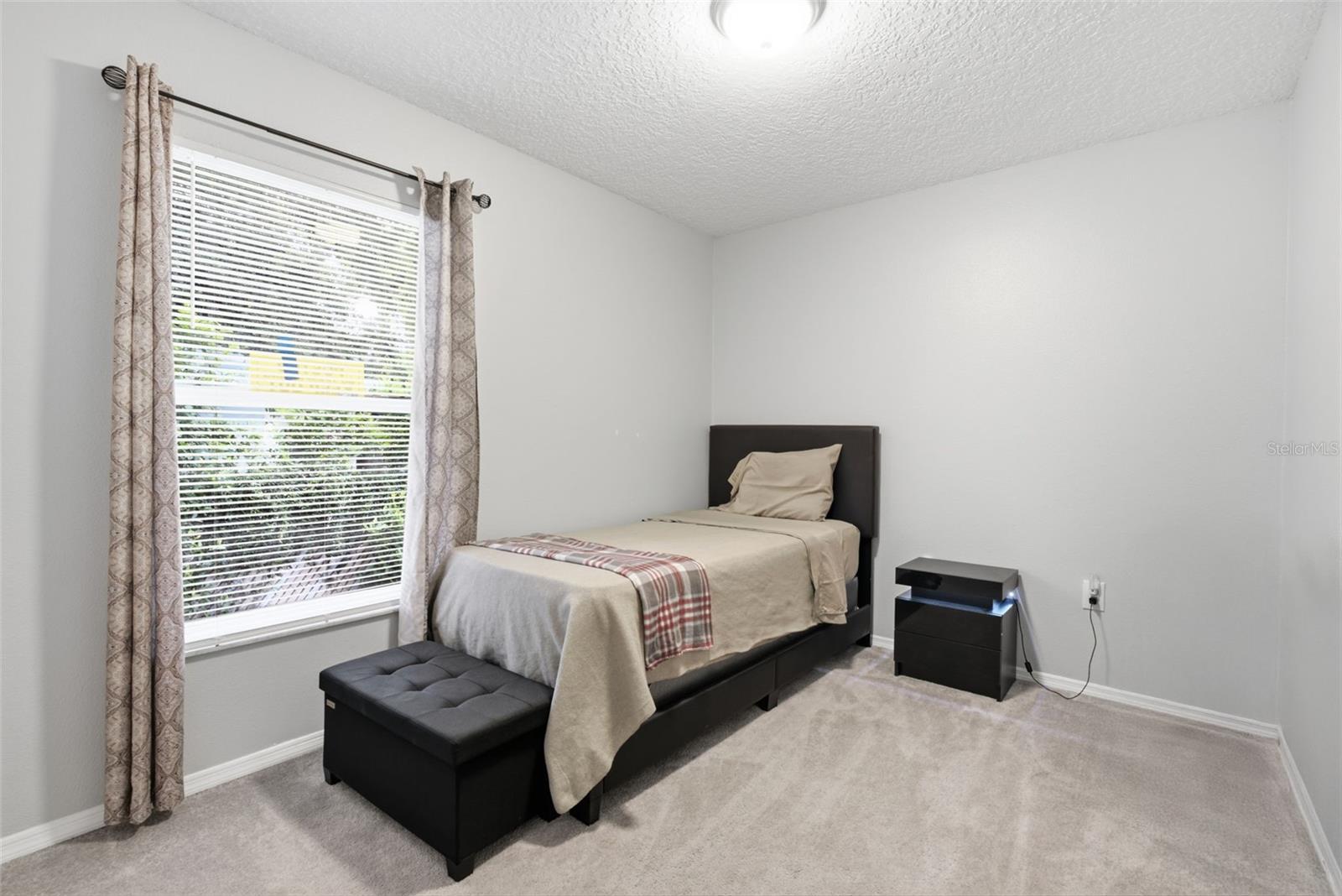 3203 Deleuil Ave Property Photo 14