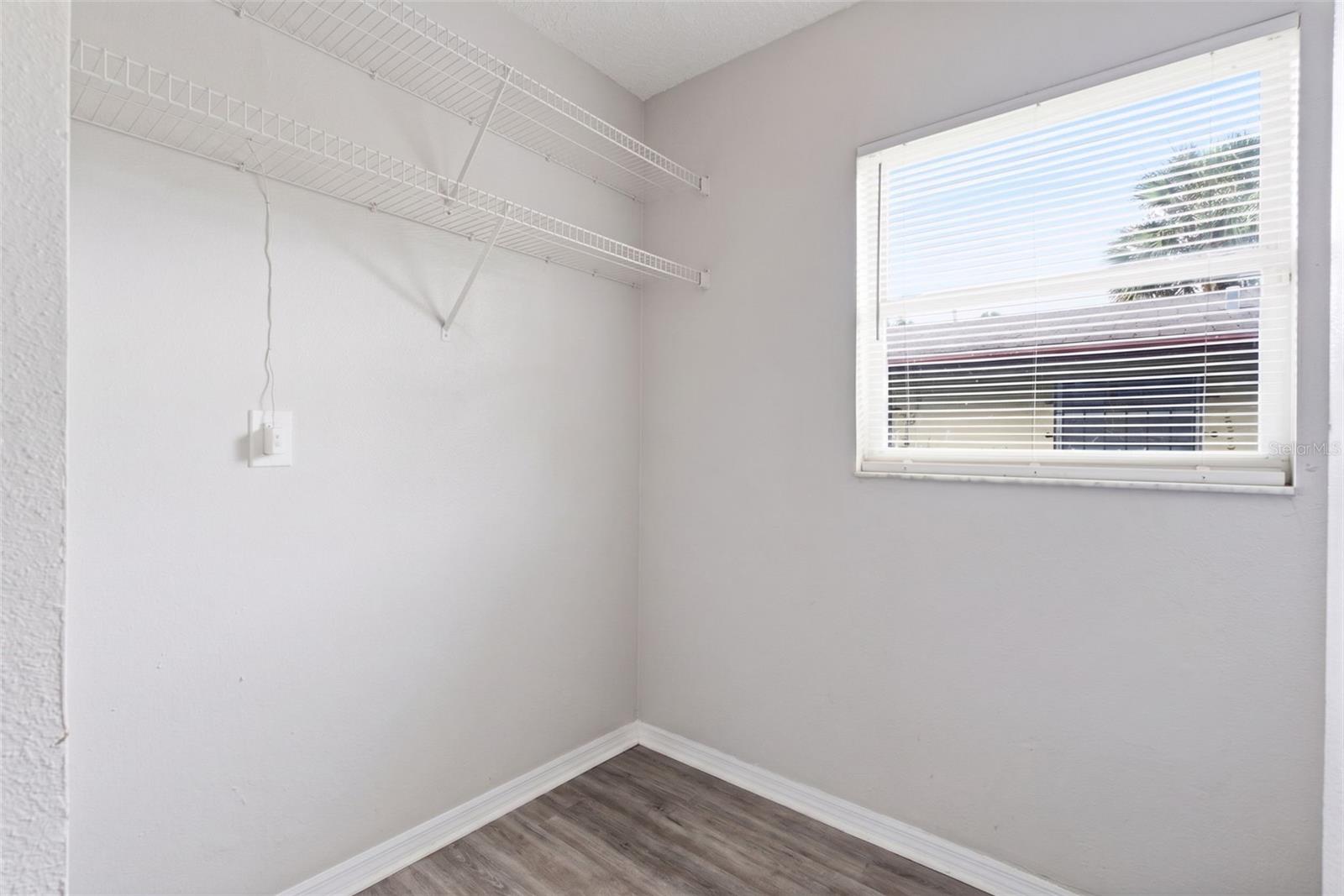 3203 Deleuil Ave Property Photo 16