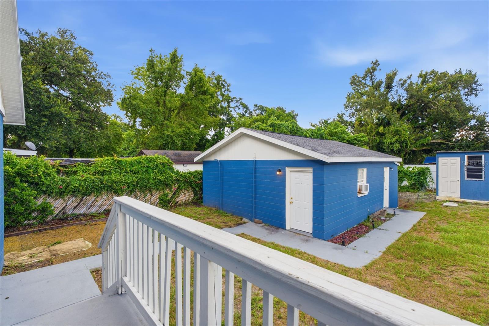 3203 Deleuil Ave Property Photo 17
