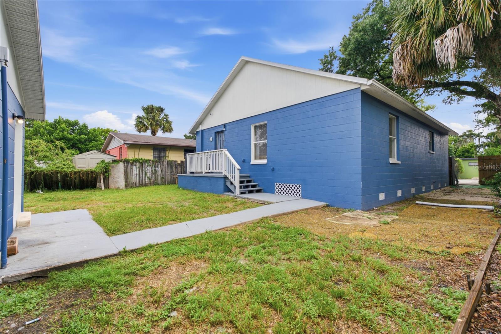 3203 Deleuil Ave Property Photo 27