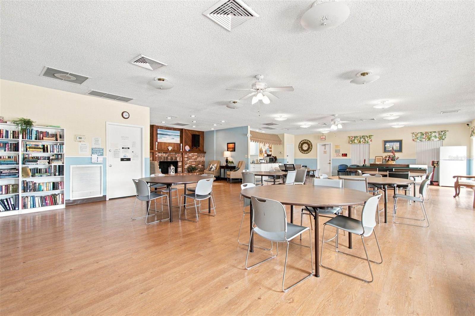 217 S Mcmullen Booth Rd #179 Property Photo 38
