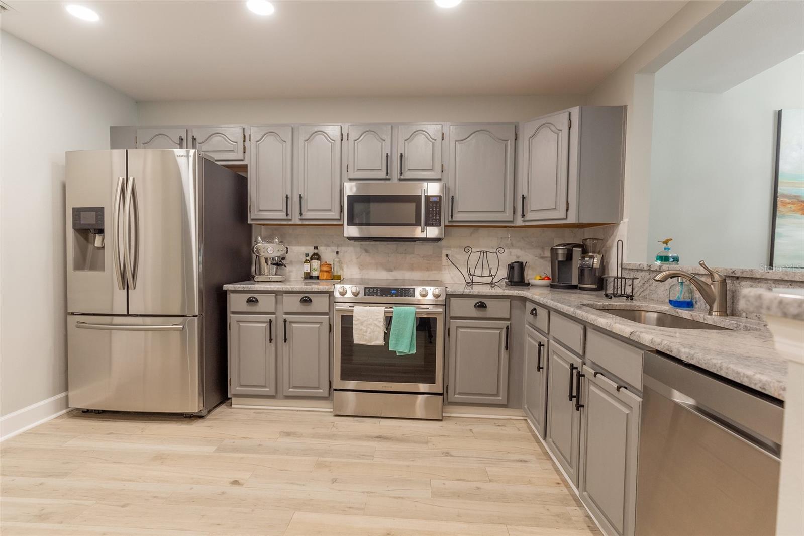 1508 S Bay Villa Pl #b Property Photo 8