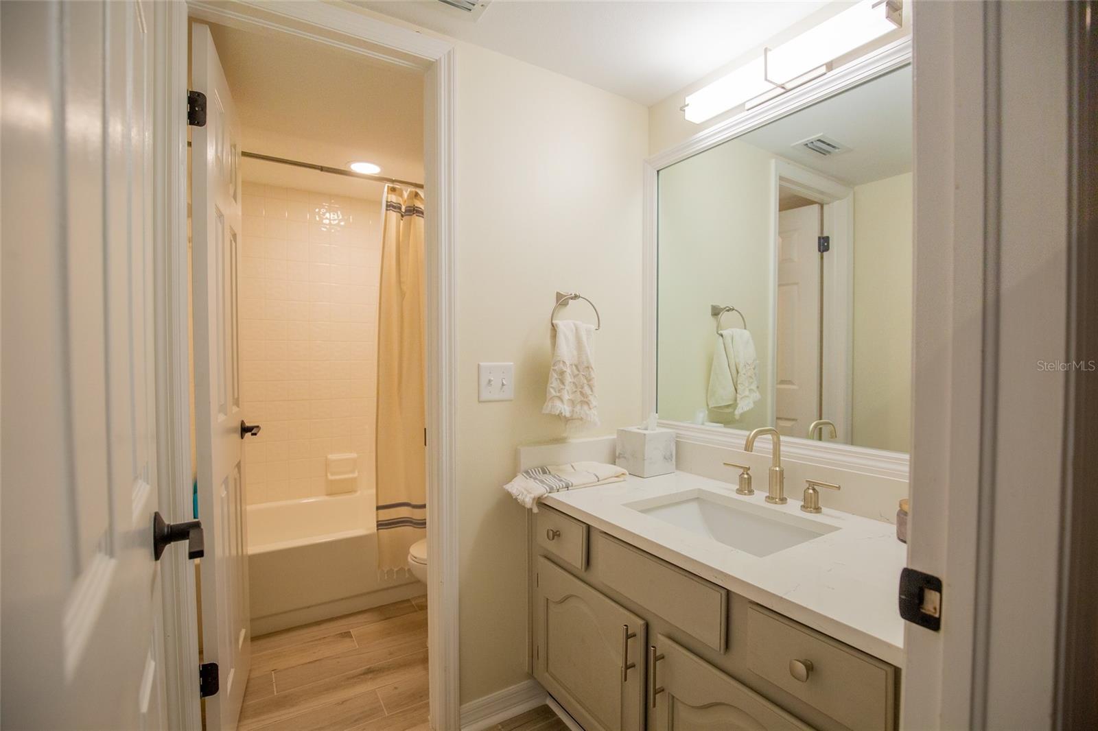 1508 S Bay Villa Pl #b Property Photo 26