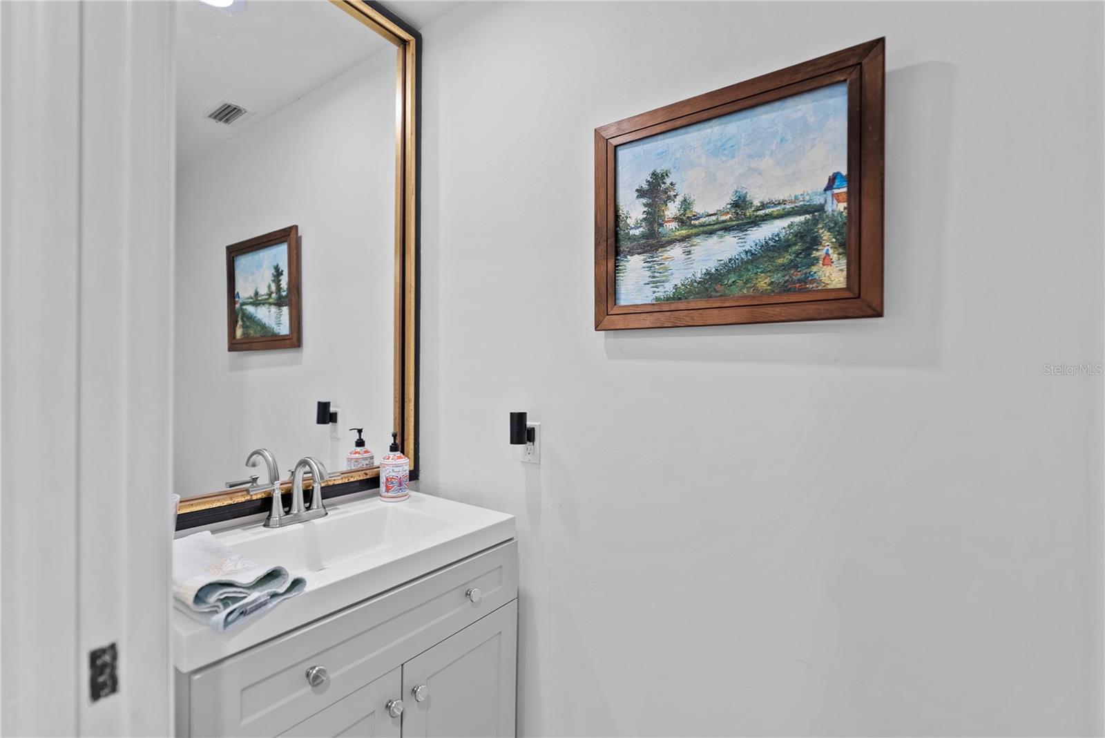 5357 Cobblestone Ct Property Photo 20