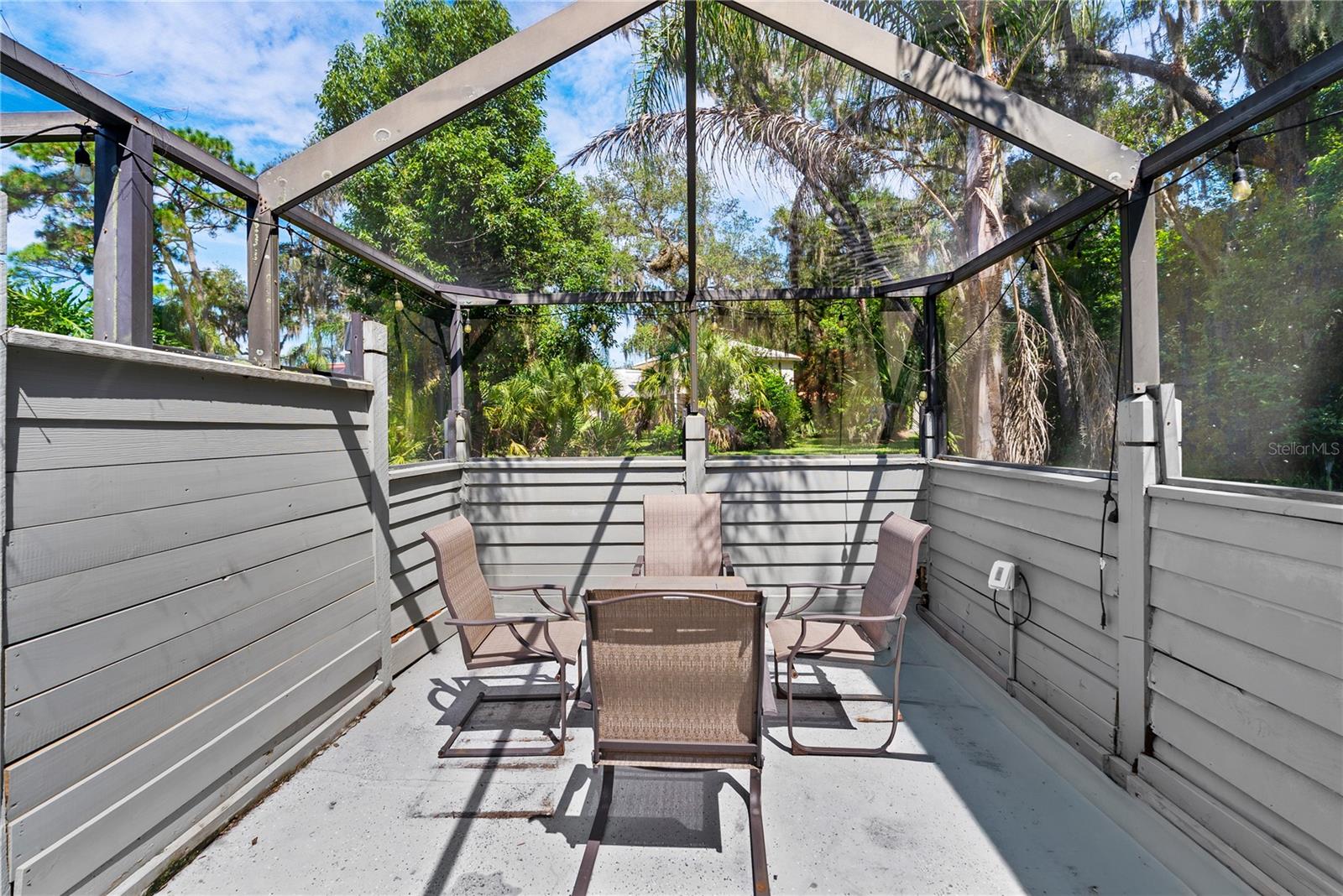 5357 Cobblestone Ct Property Photo 32