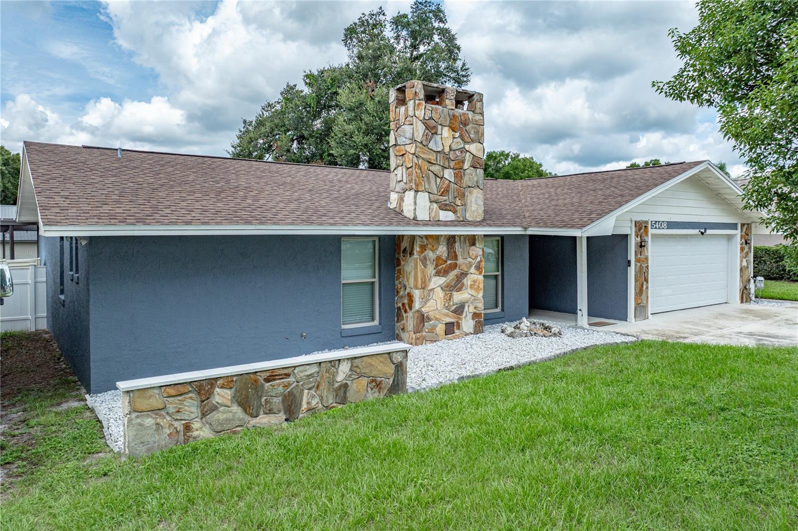 5408 Weber Pl Property Photo 4