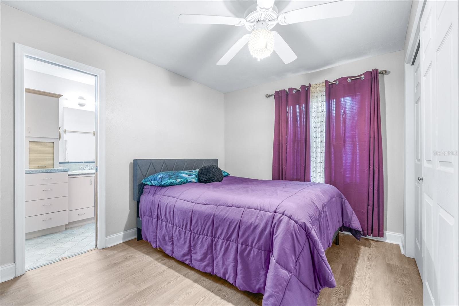 6330 E Vale St Property Photo 18