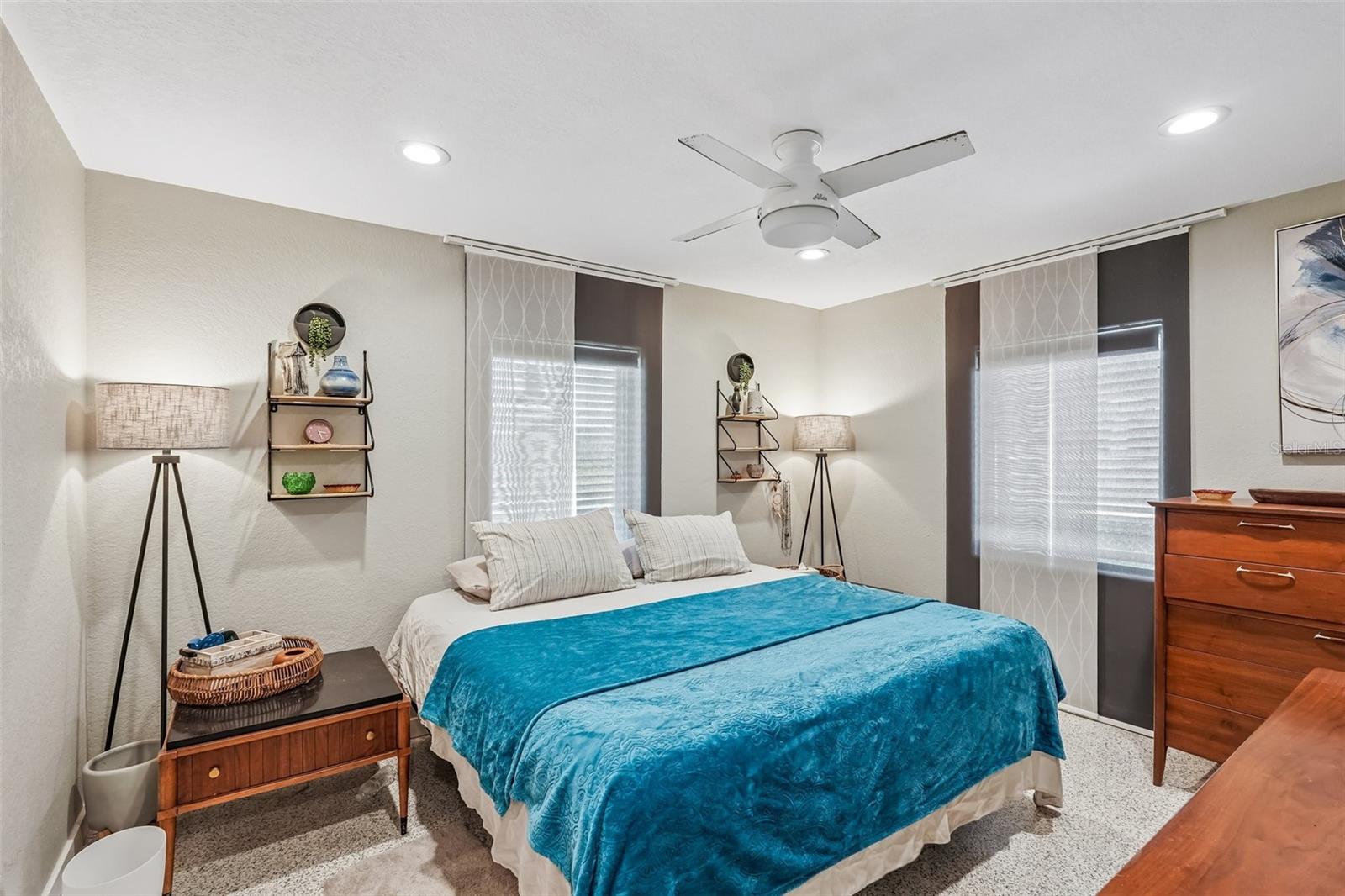 561 Lindley Ter Property Photo 11