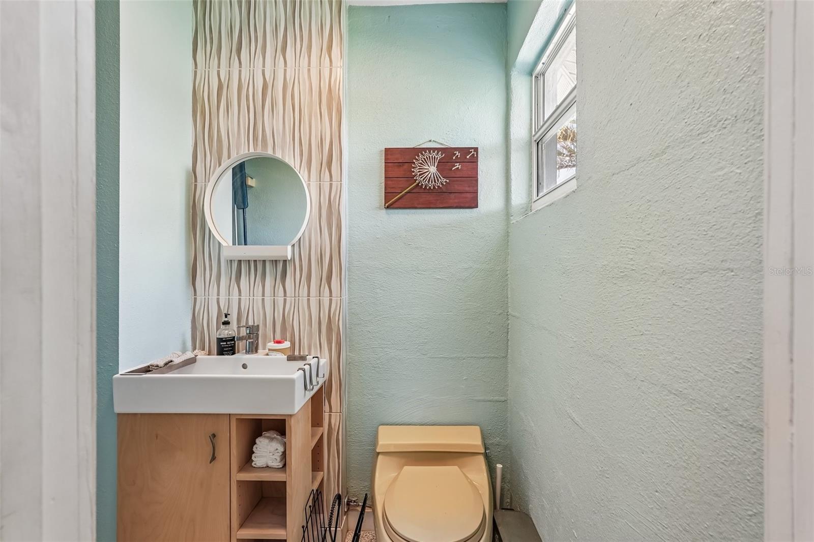 561 Lindley Ter Property Photo 16