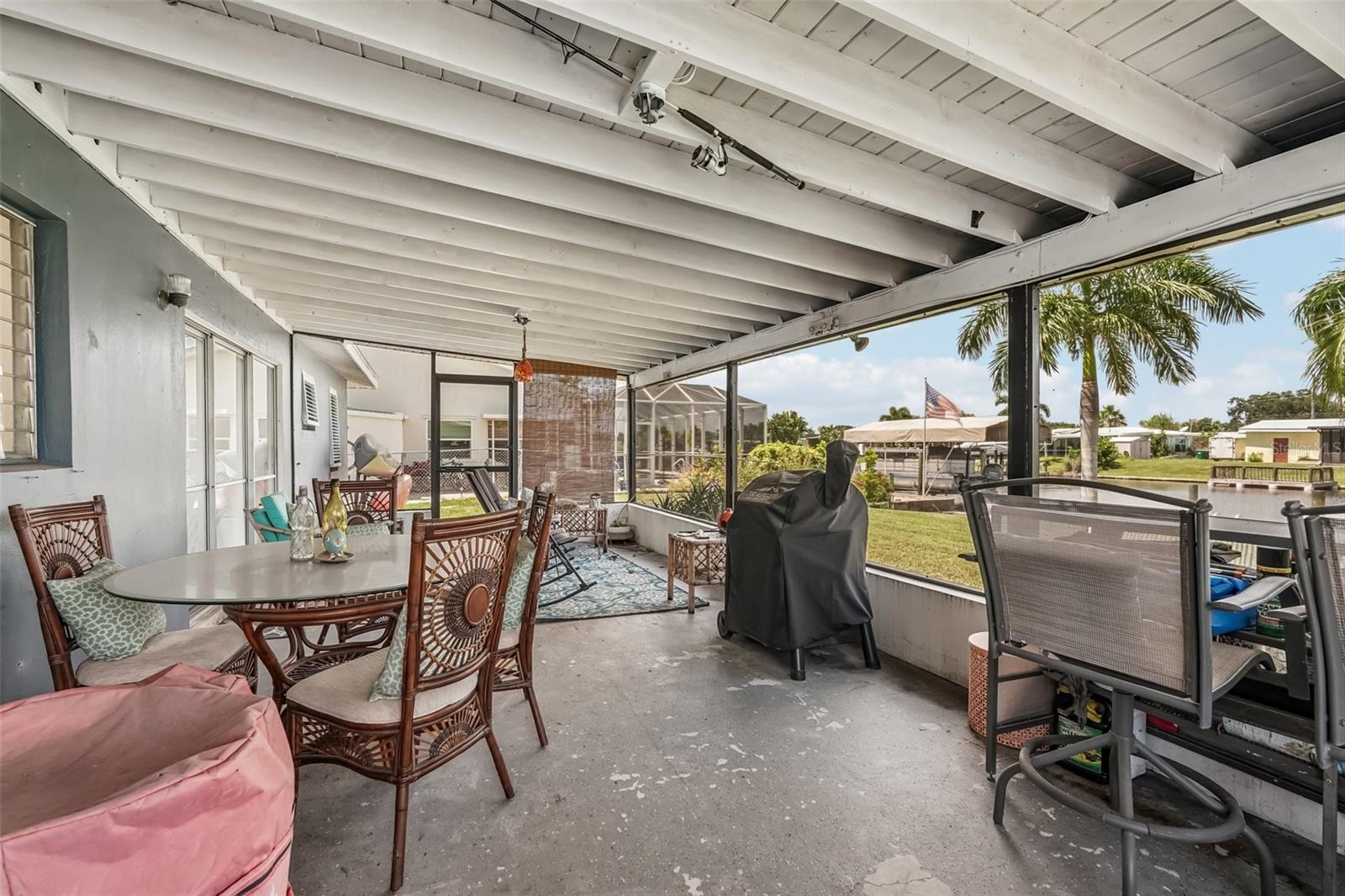 561 Lindley Ter Property Photo 18