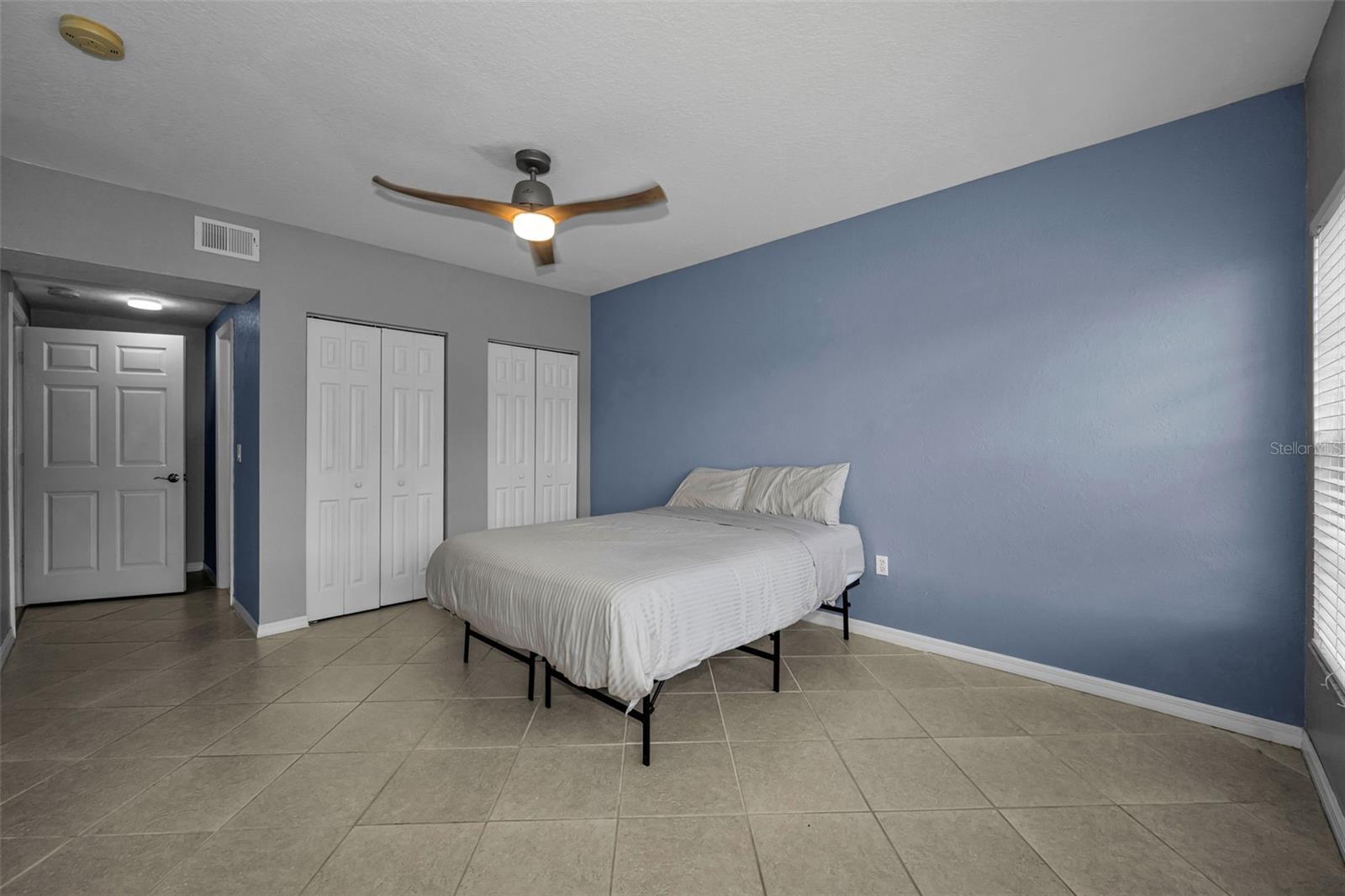 6100 Gulfport Blvd S #405 Property Photo 20