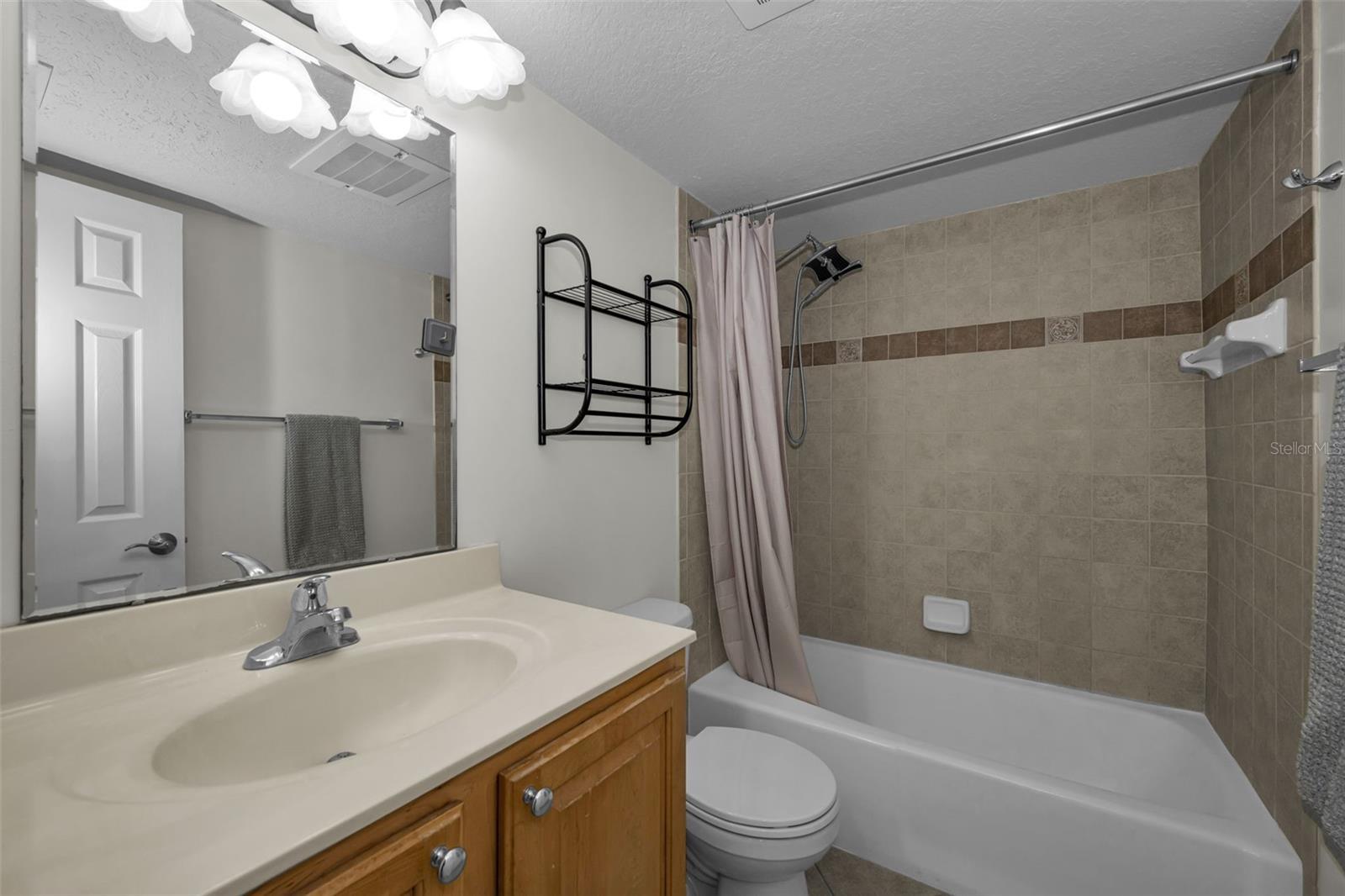 6100 Gulfport Blvd S #405 Property Photo 21