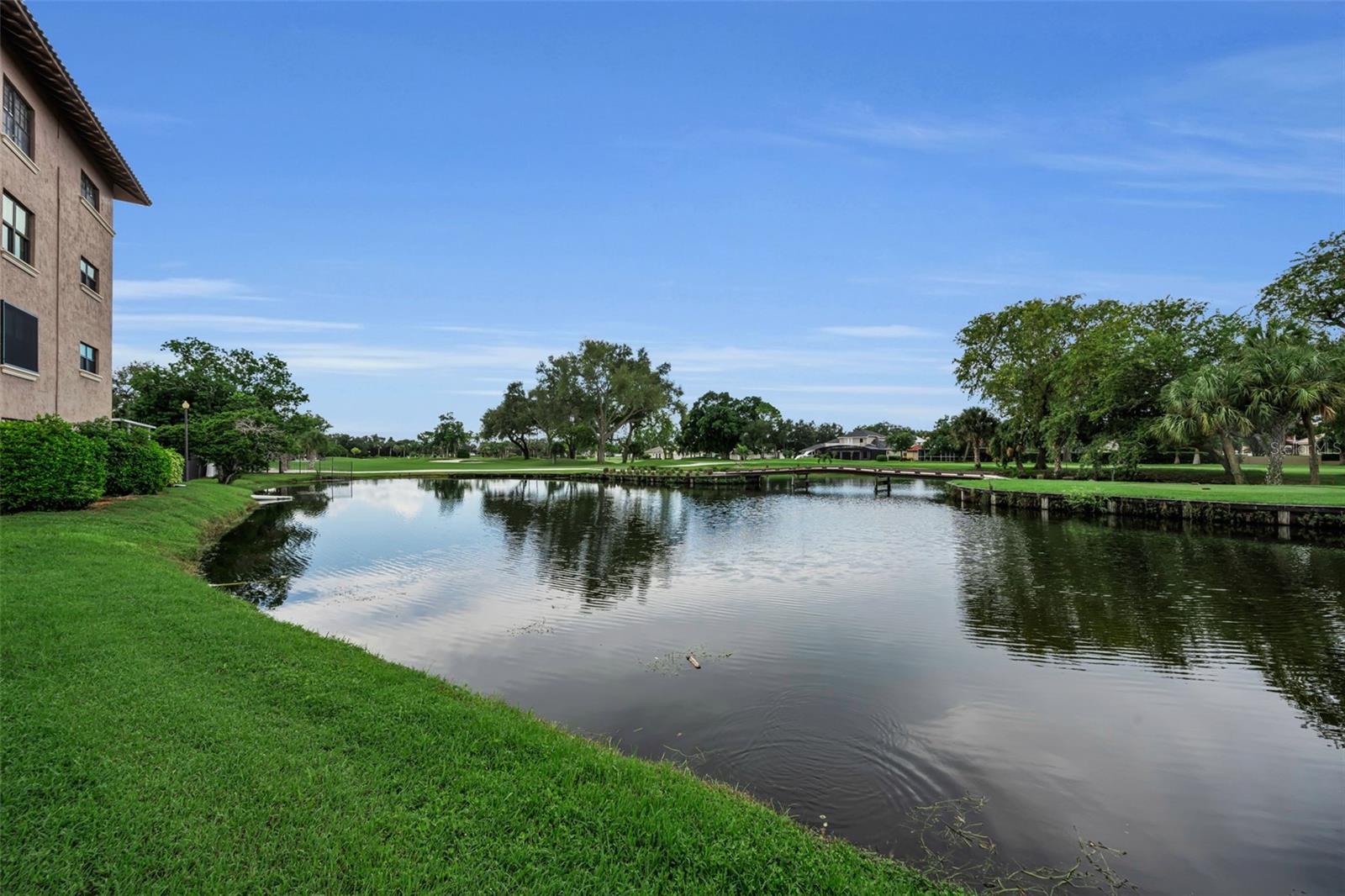 6100 Gulfport Blvd S #405 Property Photo 37
