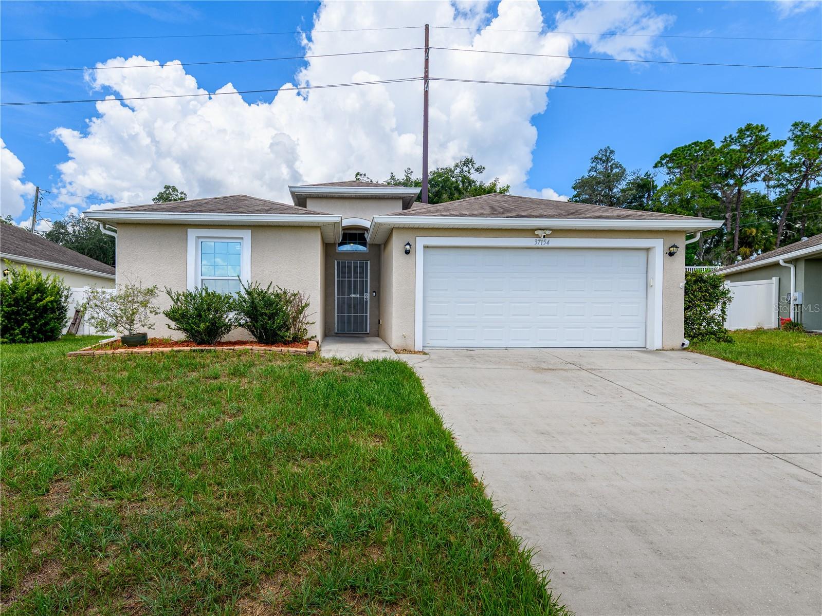 37154 HIGHLAND BLUFF CIR Property Photo 1