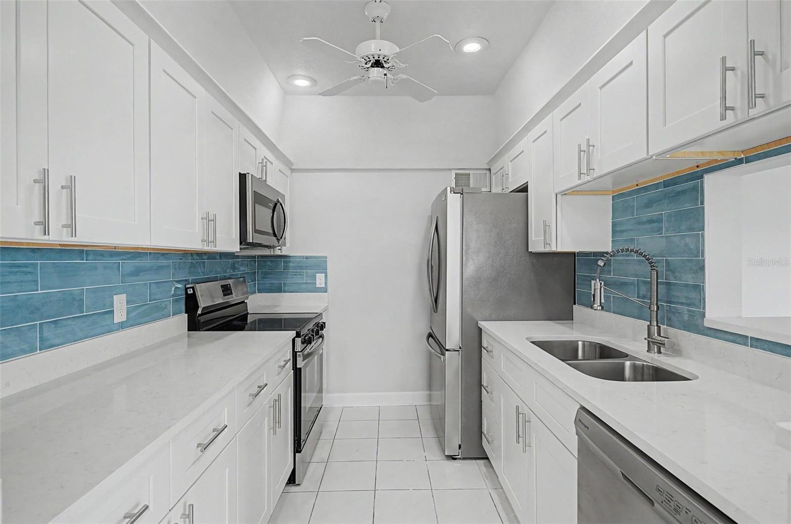 519 Plaza Seville Ct #39 Property Photo 5