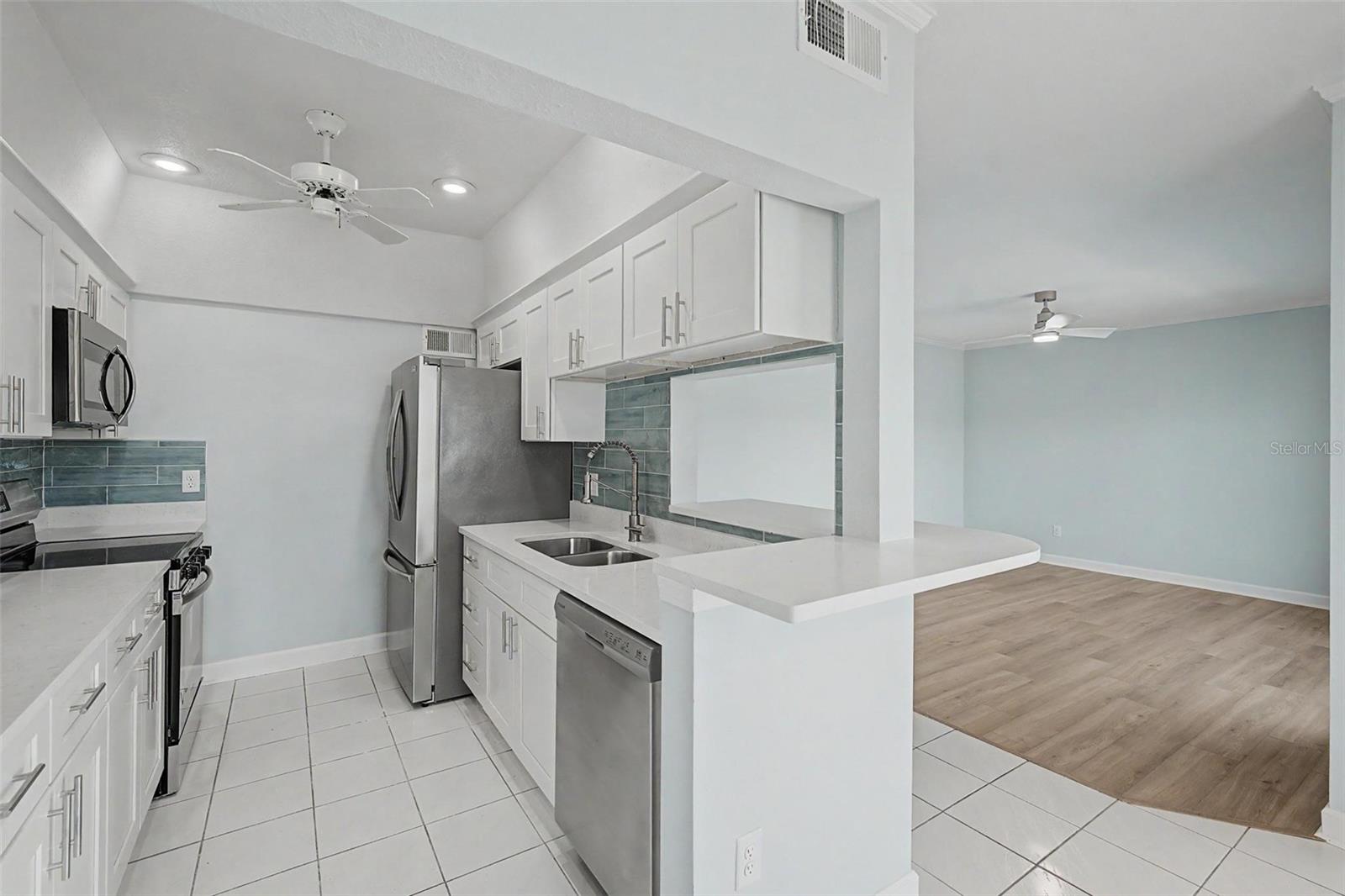 519 Plaza Seville Ct #39 Property Photo 8